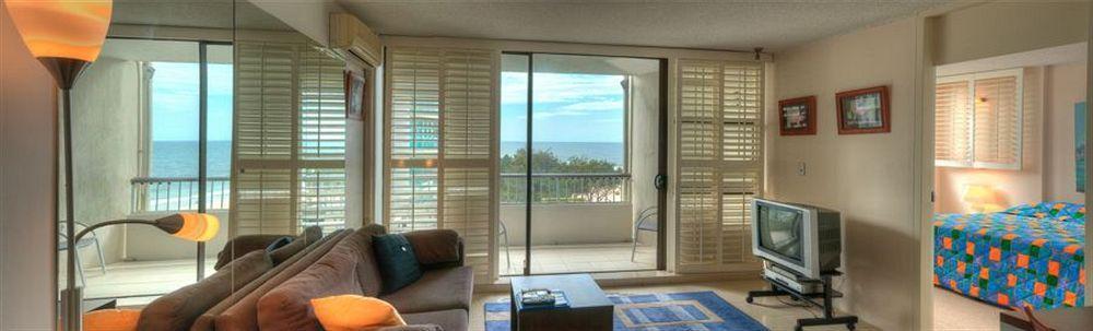 President Holiday Apartments - Absolute Beachfront 黄金海岸 外观 照片
