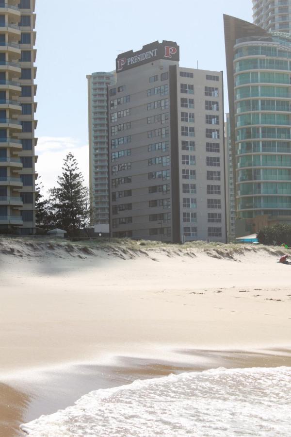 President Holiday Apartments - Absolute Beachfront 黄金海岸 外观 照片